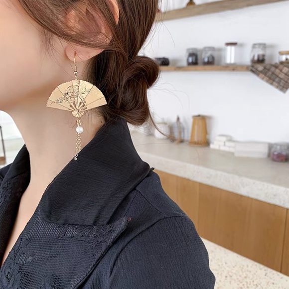 Golden Fan Earrings Antique Asian Art Tassels - Picture 3 of 14